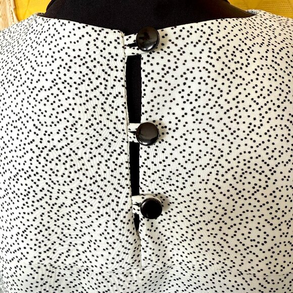 Vintage 70s Union Made 2-Piece Black & White Pleated Dress Set by REO Originals - Picture 6 of 9